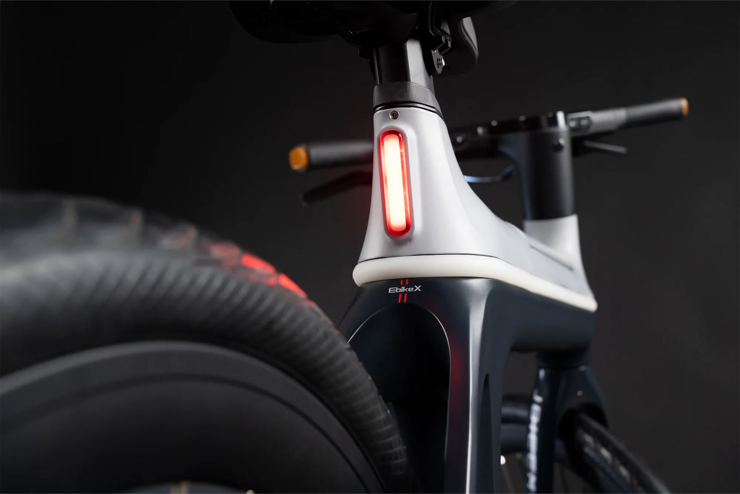 JOIEEM Ebike-X Contrôle Intelligent Vélo Électrique 700 * 40C