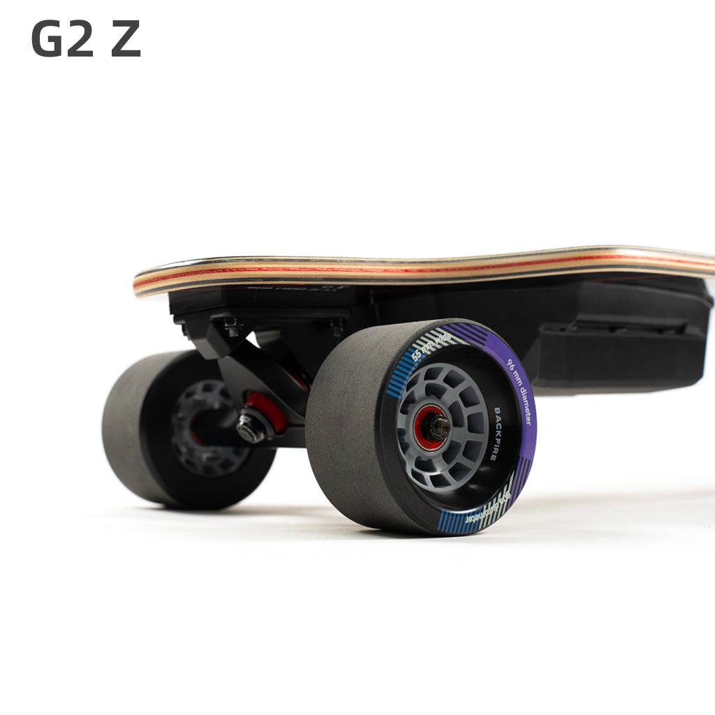 Backfire G2 Black eskateboard w/ R5s remote control