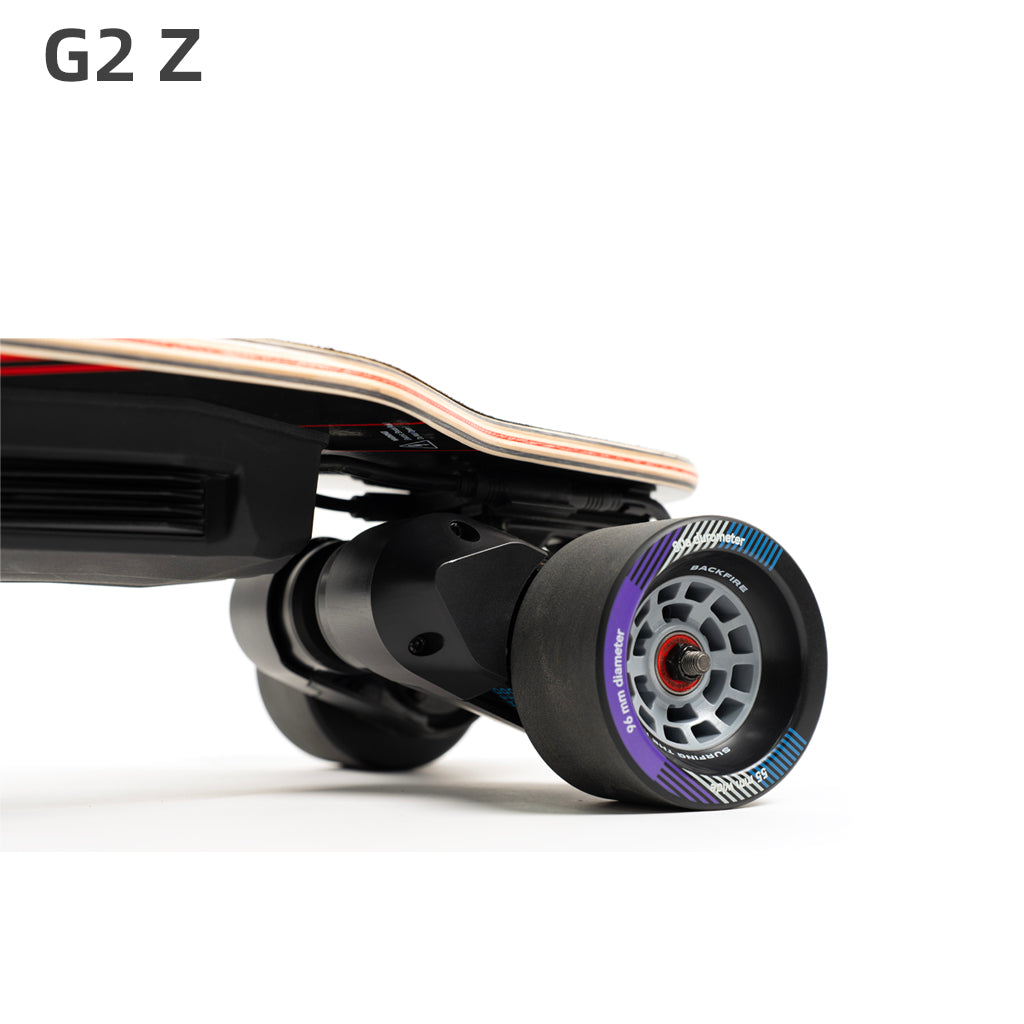 Backfire G2 Black eskateboard w/ R5s remote control